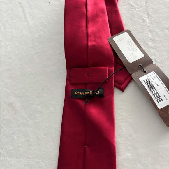 Stefano Ricci Vibrant Red Silk Tie - Picture 3 of 3
